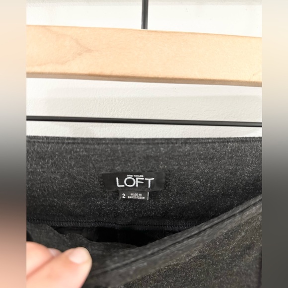 Loft Ponte Knit Front Seam Skinny Pants Gray Size 2 - Picture 6 of 7